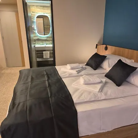Luna 3* Bihac