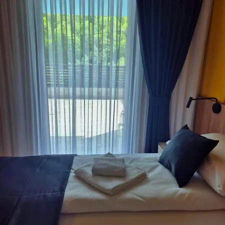 Hotel Luna 3*