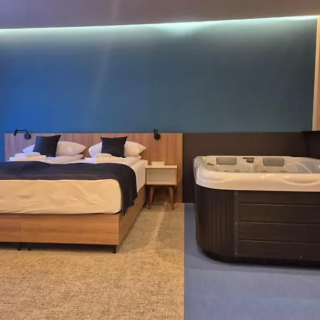 Luna 3* Bihac