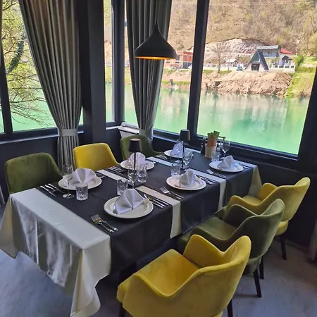 Hotel Luna 3*