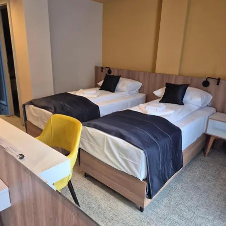 Luna 4* Bihać