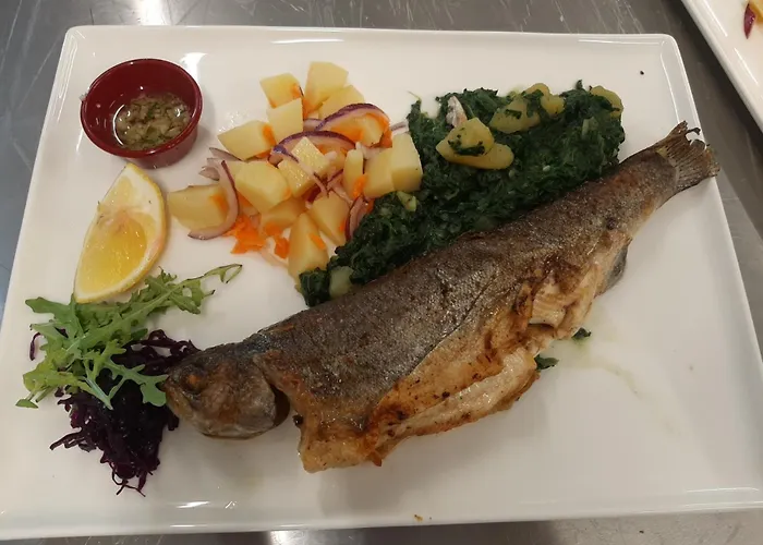 Szálloda Luna Bihać